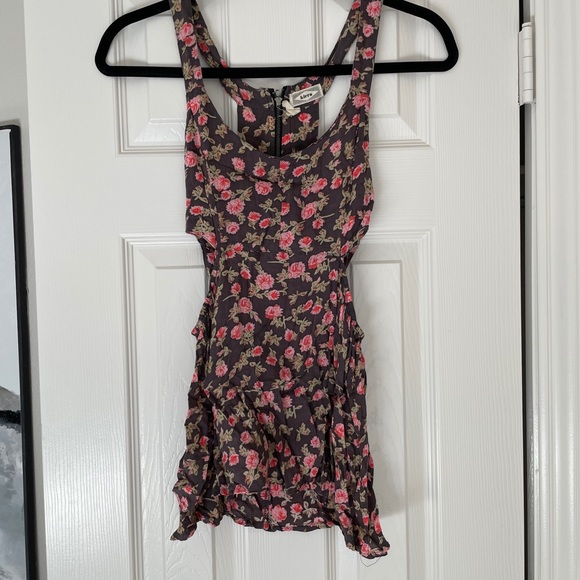 Kirra Floral Cutout Tank - Picture 1 of 2